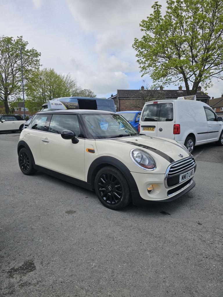 2017 MINI Hatch 1.5 Cooper D 3dr HATCHBACK Diesel Manual