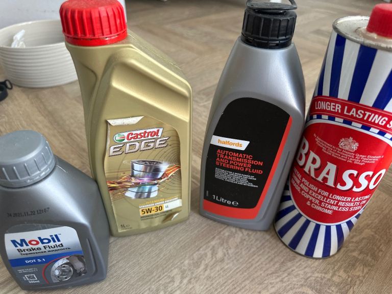 Free - Engine oil/Brake fluid/metal polish