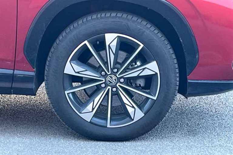 2025 MG MG HS 1.5 T-GDI Trophy SUV 5dr Petrol Manual Euro 6 (s/s) (169 ps) SUV Petrol Manual