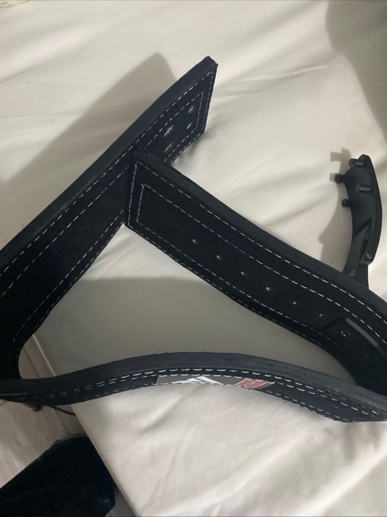 Rdx weightlifting belt with lever 