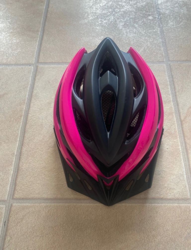 KINGBIKE Cycling Helmet with Rear Light – Black & Pink, As Good As New