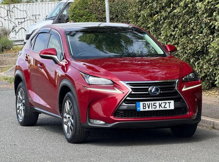 2015 Lexus NX 2.5 300h Luxury SUV 5dr Petrol Hybrid E-CVT 4WD Euro 6 (s/s) (197 ps) ESTATE Petrol...