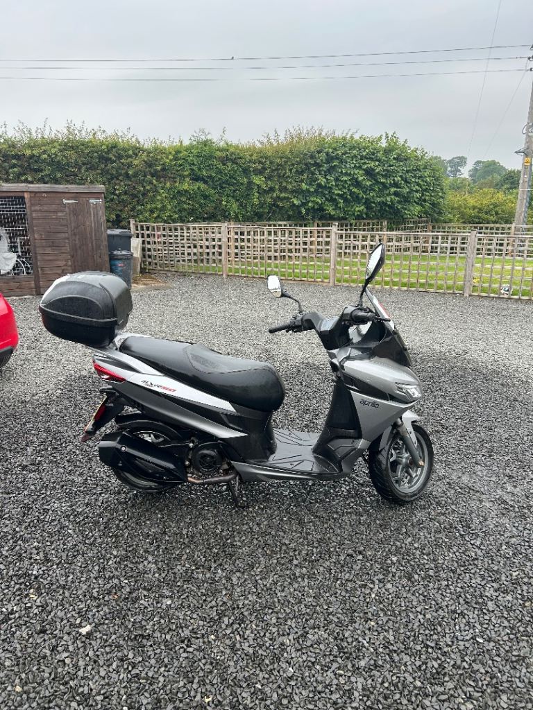 Aprilia SXR 50 2022