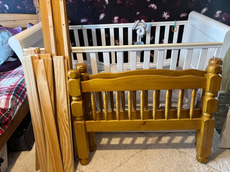 Pine single bed frame 