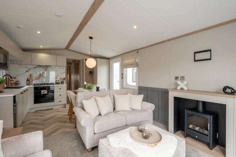 4 BEDROOM CARAVAN TOWYN 2026 MODEL [Phone number removed]