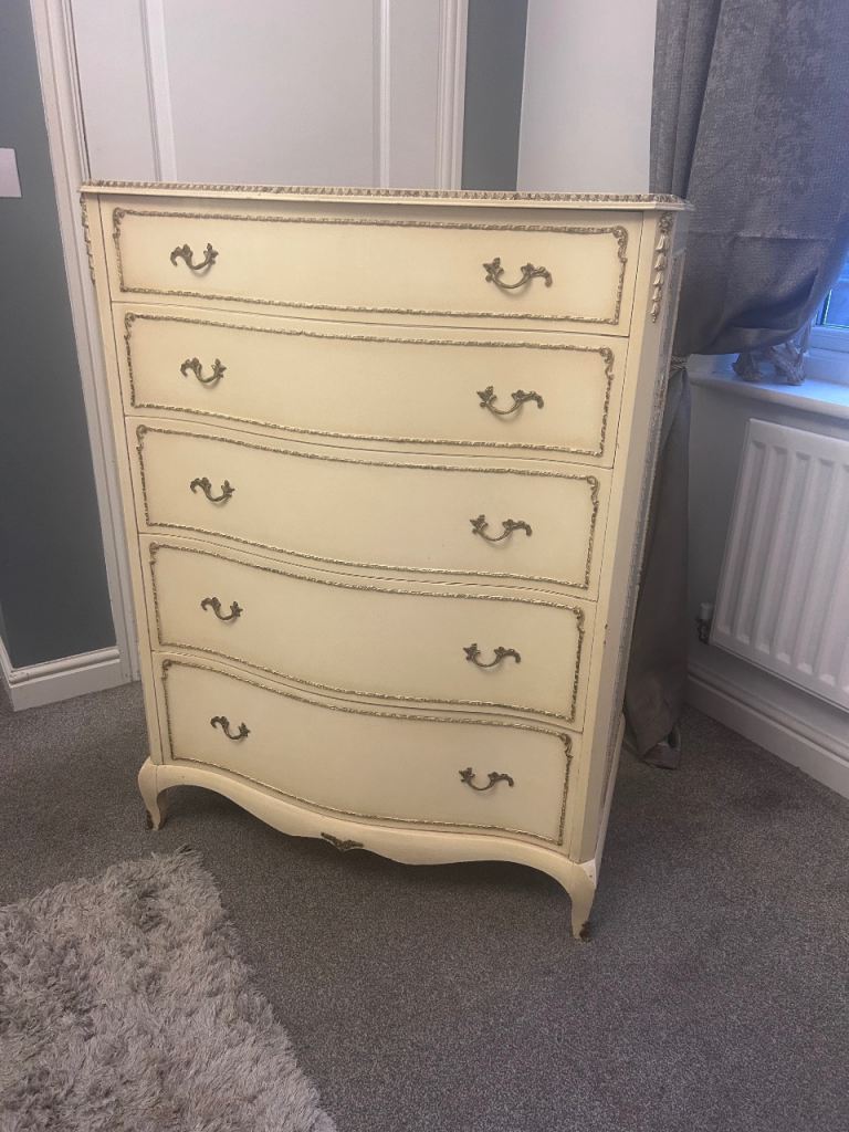 Olympus chest of draws 