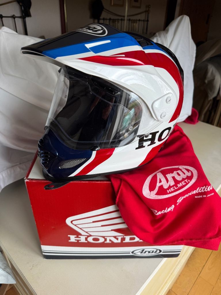 Arai Tour-X4 motorcycle helmet