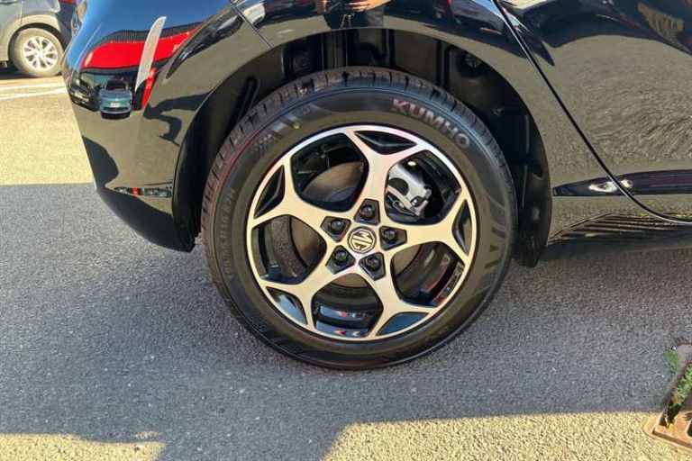 2025 MG MG3 1.5 Hybrid Trophy 5dr Auto HATCHBACK PETROL/ELECTRIC Automatic