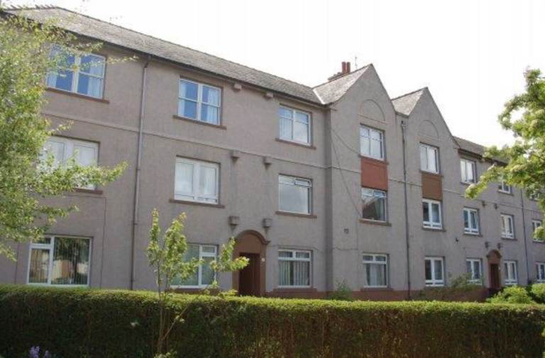 2-bedroom FURNISHED flat - Corstorphine Edinburgh