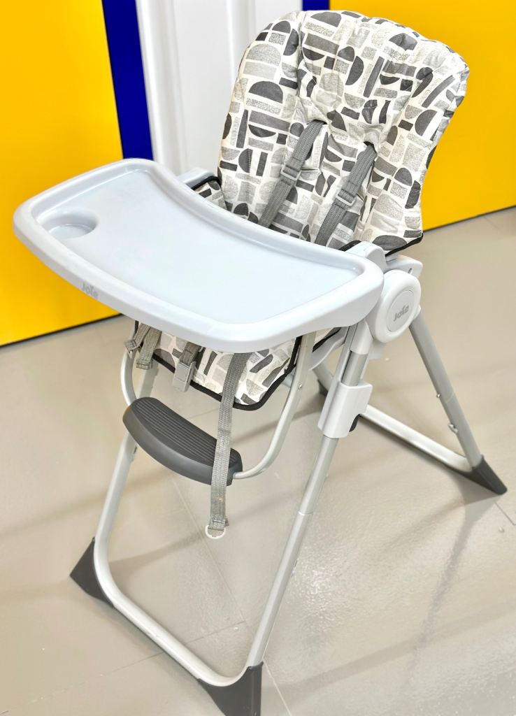 Joie Snacker 2-in-1 Folding Baby Highchair - Logan | Grey | 6-36 months
