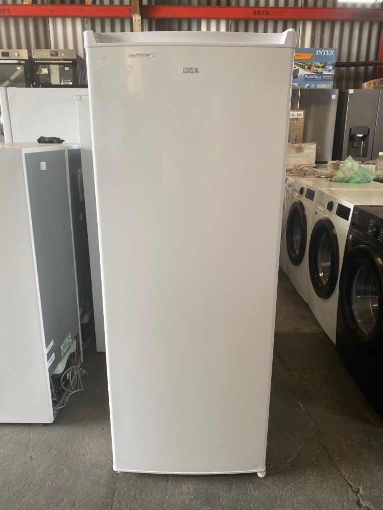 Logik LTL55W23 White Freestanding Fridge - NEW CONDITION