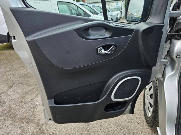 2017 Vauxhall Vivaro 2900 1.6CDTI BiTurbo 125PS Sportive H1 D/Cab PANEL VAN DIESEL Manual