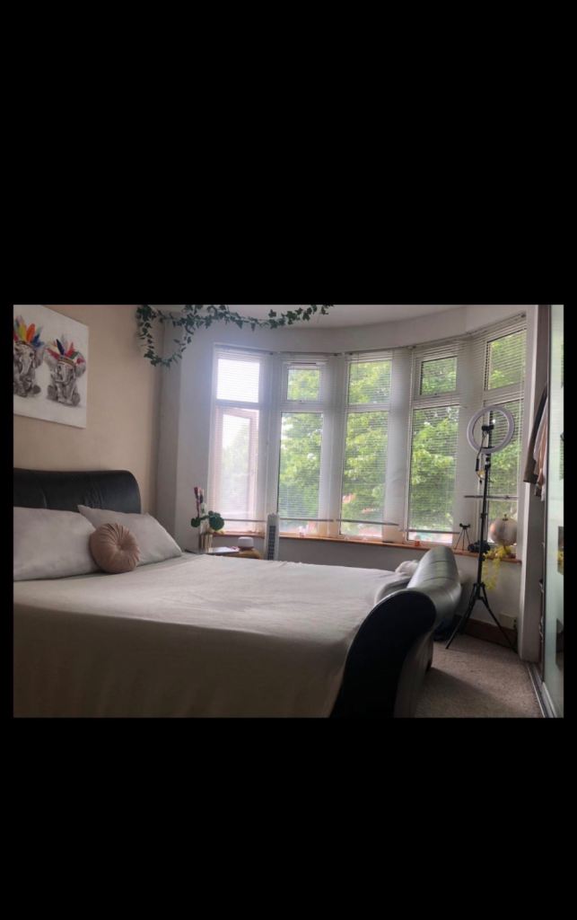 Double room for rent £600 all bills included 