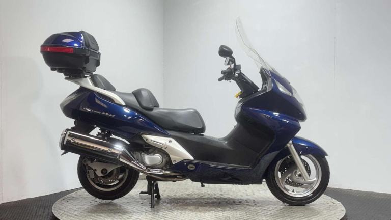 Honda FJS 2003 ONLY 18K LARGE 600CC MAXI SCOOTER NEW MOT SERVICED