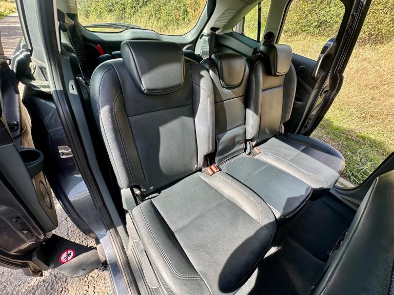 2013 Ford Grand C-Max 2.0 TDCi Titanium X Powershift Euro 5 5dr MPV Diesel Automatic