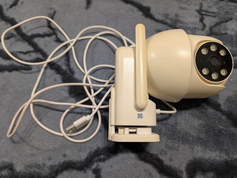 Outdoor Security Surveillance IP Camera Beige, Outdoor Pan/Tilt Wi-Fi app control