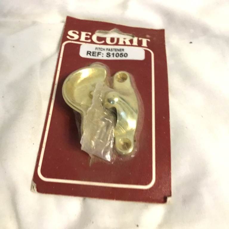 NEW Securit Fitch Window Fastener Including Screws S1050