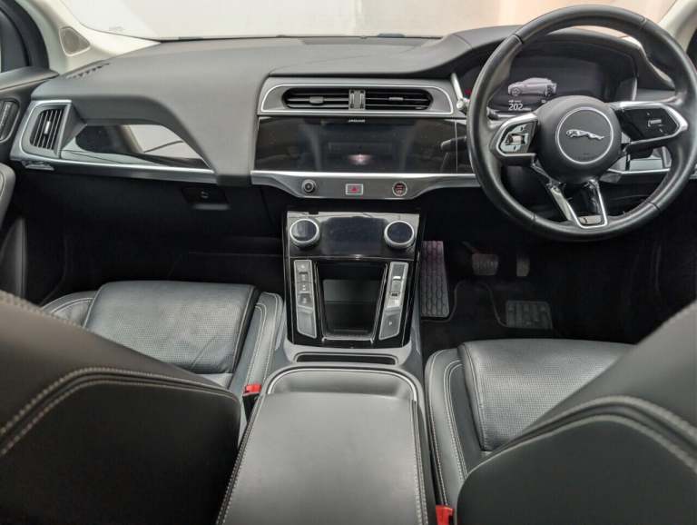 2019 Jaguar I-Pace 400 90kWh SE SUV 5dr Electric Auto 4WD (400 ps) REAR CAMERA + PARK ASSIST HATC...