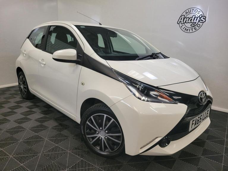 TOYOTA AYGO 1.0 VVT-i x-play 2016
