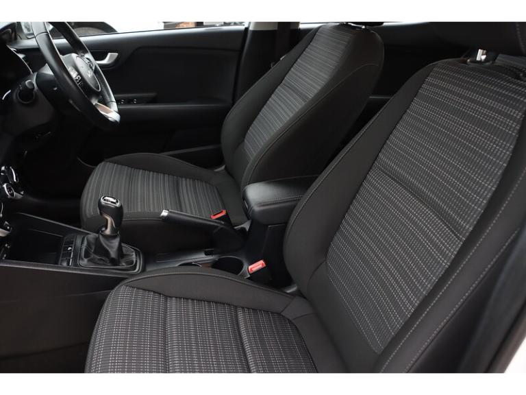 2021 Kia Stonic T-GDi 2 SUV Petrol Manual