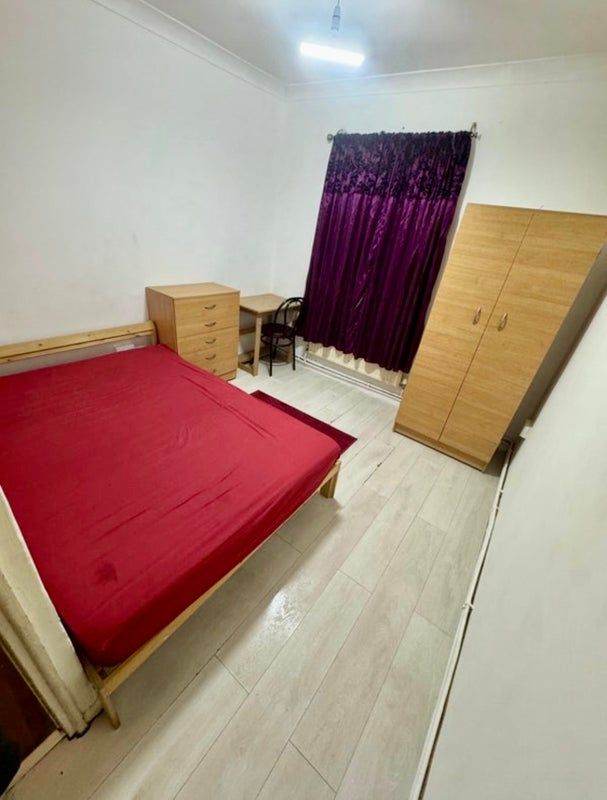 ❤️🏘️single Room | Bow E3 2SH | Near Bow Road Station | All Bills Included | 1 Room Available❤️🏘️
