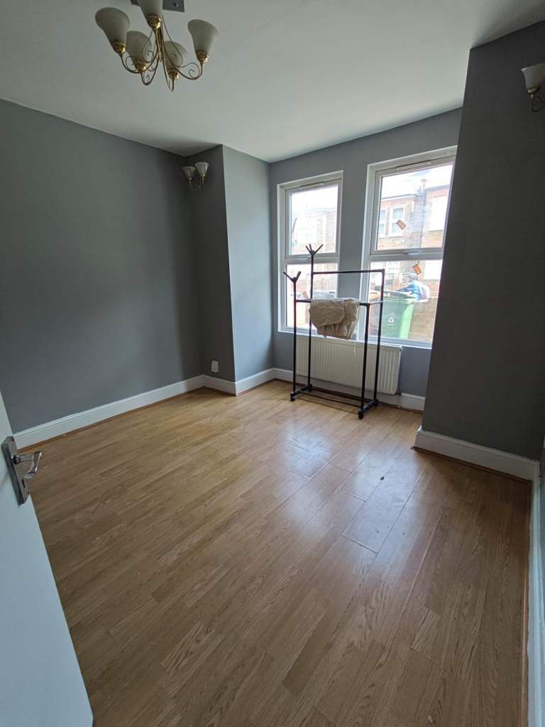 Spacious and Cosy Single Room available for Rent in E17 4HA