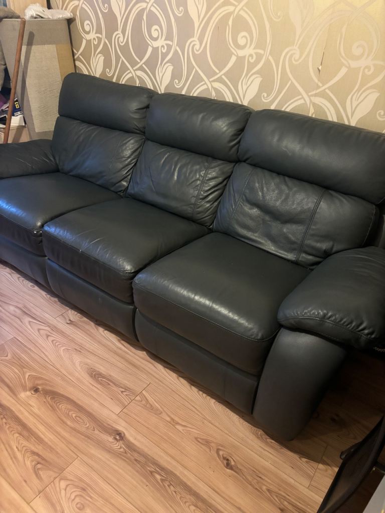 image for Recliner sofa 