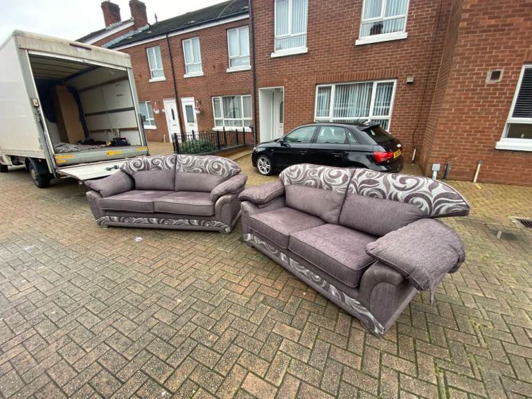 Modern 3 and 2 seater sofa in a tan fabric   Only £225