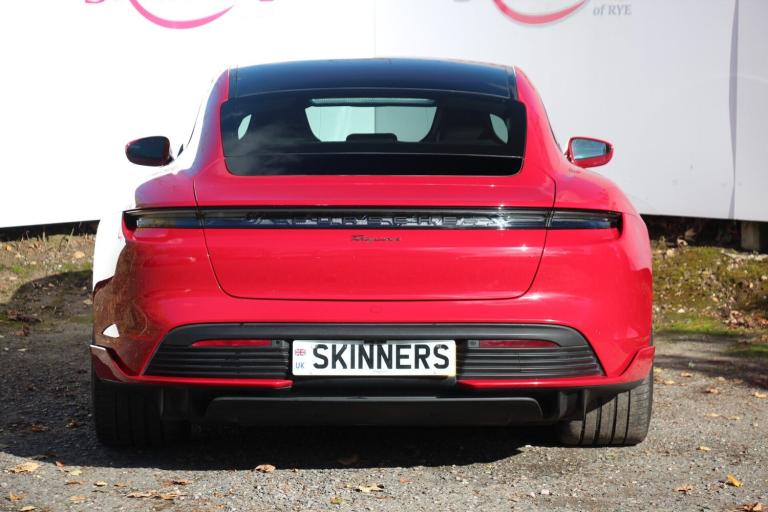 2021 Porsche Taycan BASE Saloon Electric Automatic