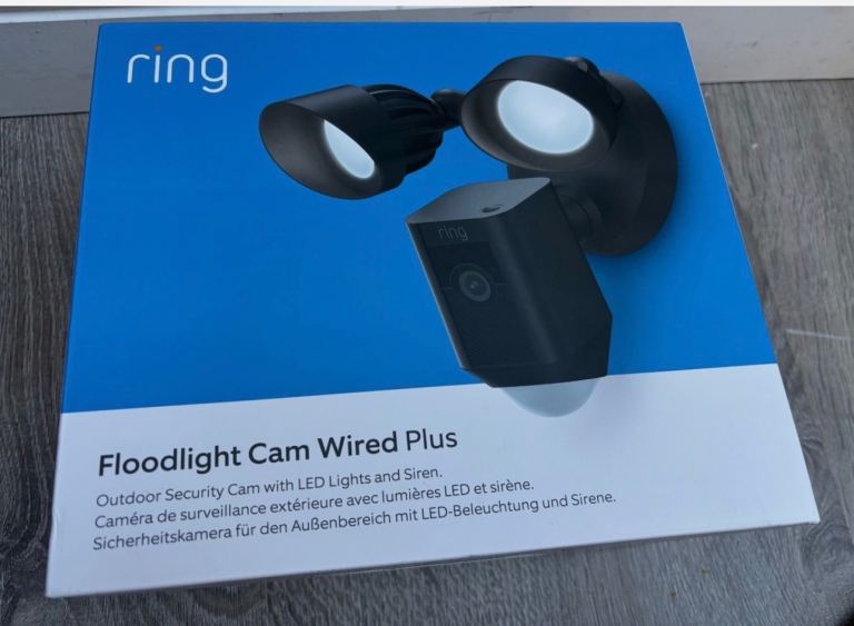Brand new Ring Floodlights Cam Plus 