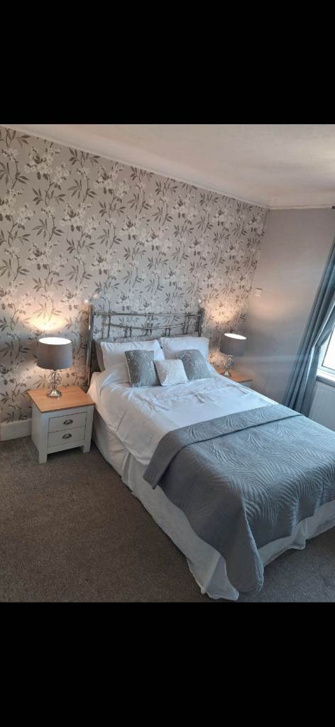 Spacious Double Room to Let