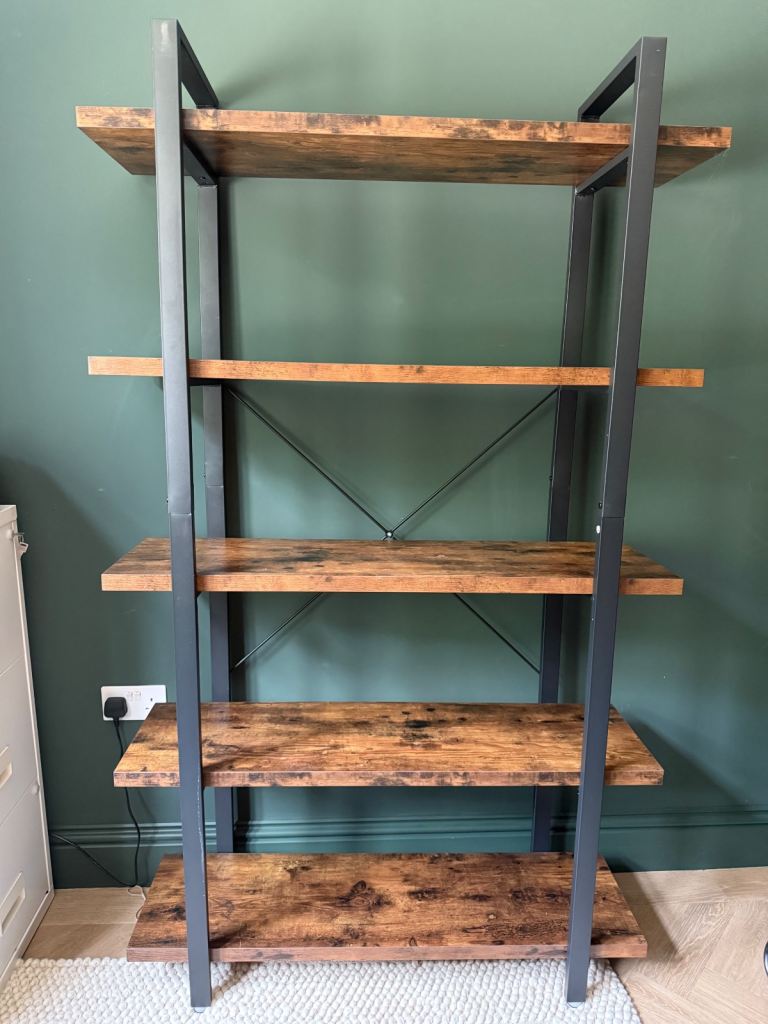 Wooden shelving unit