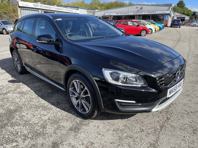 2018 Volvo V60 D4 [190] Cross Country Lux Nav 5dr AWD Geartronic ESTATE DIESEL Automatic