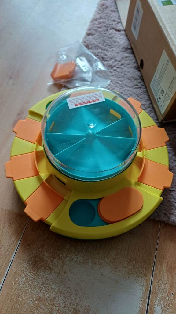 Pet Dog fun feeder