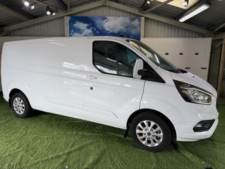 2020 Ford Transit Custom 2.0 EcoBlue 130ps Low Roof Limited Van PANEL VAN DIESEL Manual