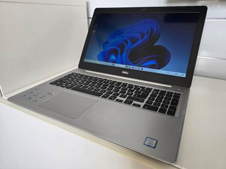 Dell Inspiron 5570 15inch laptop Intel i3, 8GB Ram