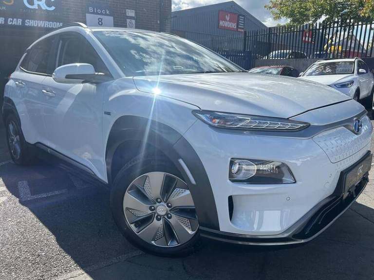 2019 Hyundai KONA 64kWh Premium SE SUV 5dr Electric Auto (7kW Charger) (204 ps) SUV Electric Auto...