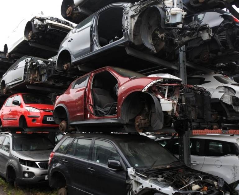 Scrap My Car Gloucestershire – Free Collection