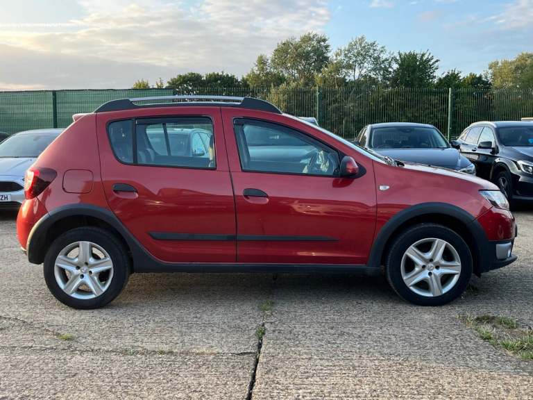 2014 DACIA SANDERO STEPWAY 1.5 Stepway Laureate dCi 90 - DIESEL - PX SWAP