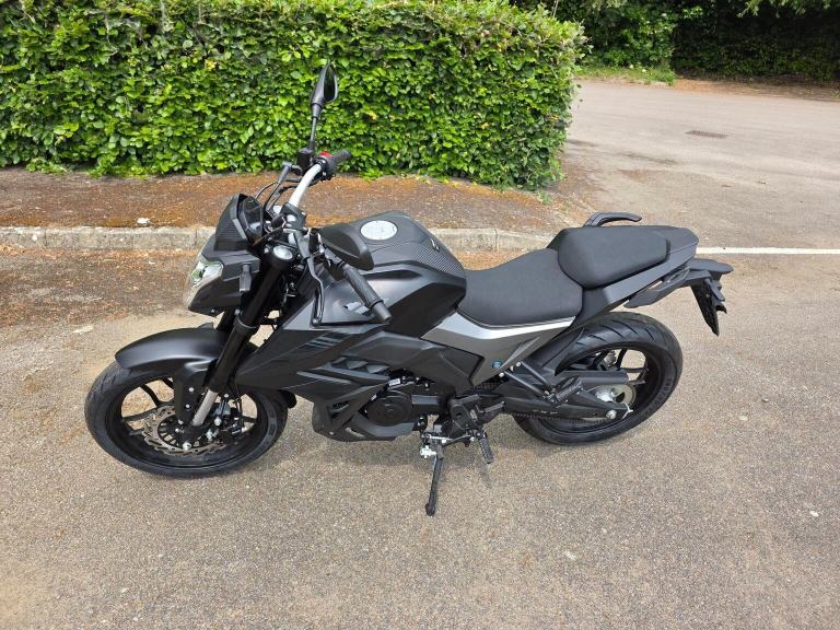 Lexmoto Cypher Electric and  Stylish