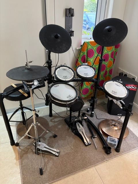 Roland TD-25K Electronic Drum Kit + Alto TS310 Powered Speaker - Good condition