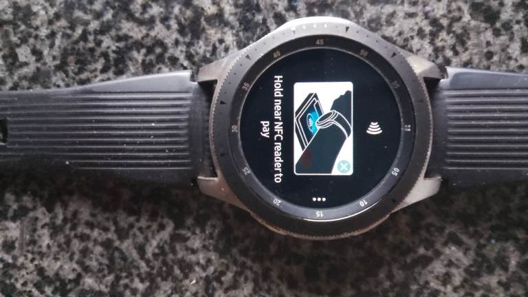 Samsung Galaxy SM-R800 Smart watch 
