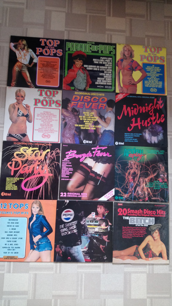 WIDE SELECTION OF RECORDS IN CARRY CASES