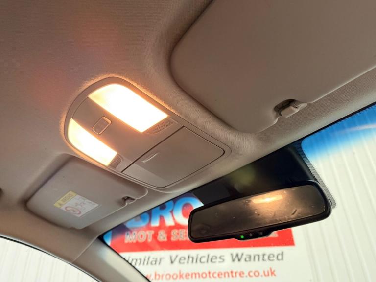 2018 Kia Stonic 1.0 T-GDi First Edition Euro 6 (s/s) 5dr HATCHBACK Petrol Manual