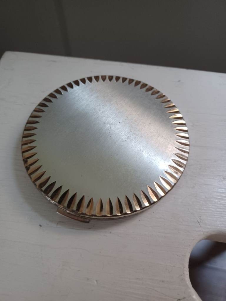 Vintage compact makeup