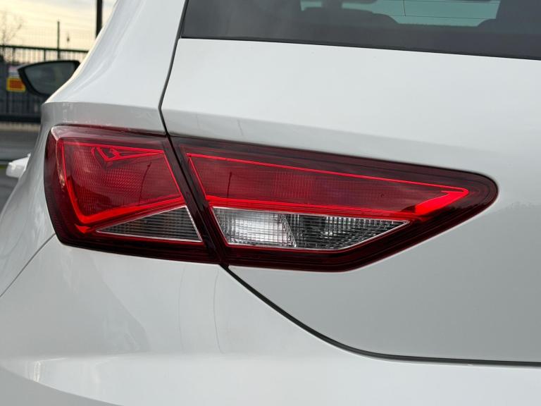 2018 SEAT Leon 1.2 TSI SE Dynamic Technology 5dr HATCHBACK PETROL Manual