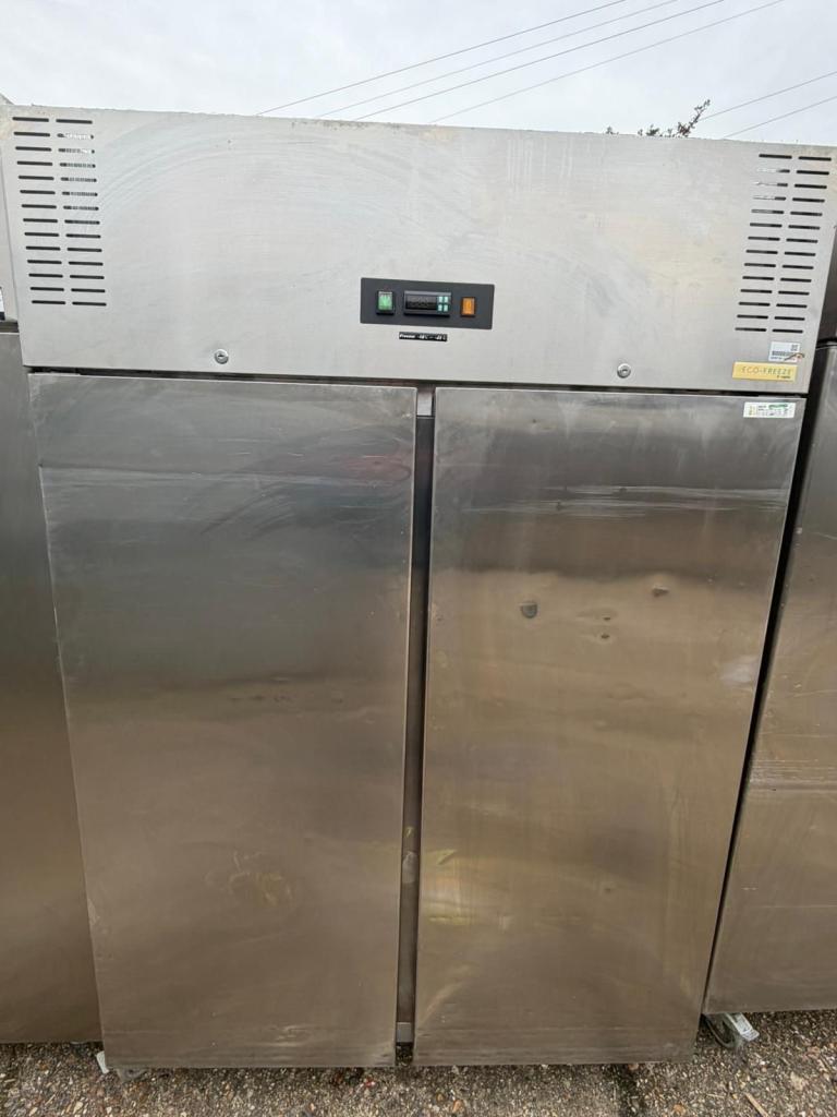 Commercial double Door fridge cafe shop restaurant takeaway 