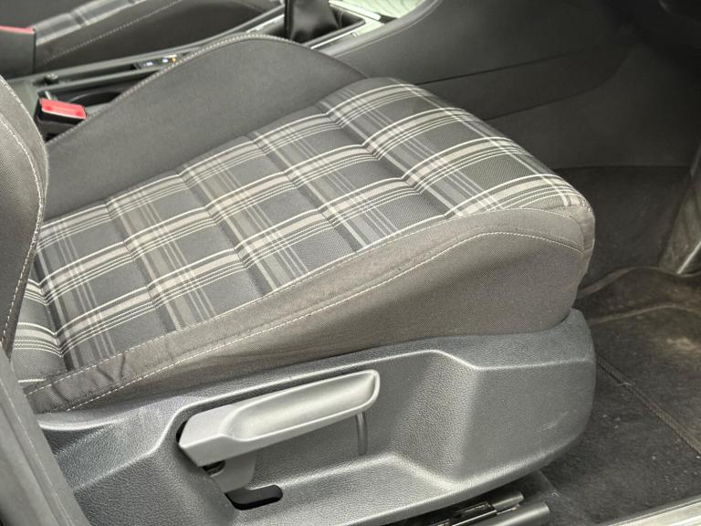 2018 Volkswagen Golf 2.0 TDI 184 GTD 5dr HATCHBACK DIESEL Manual