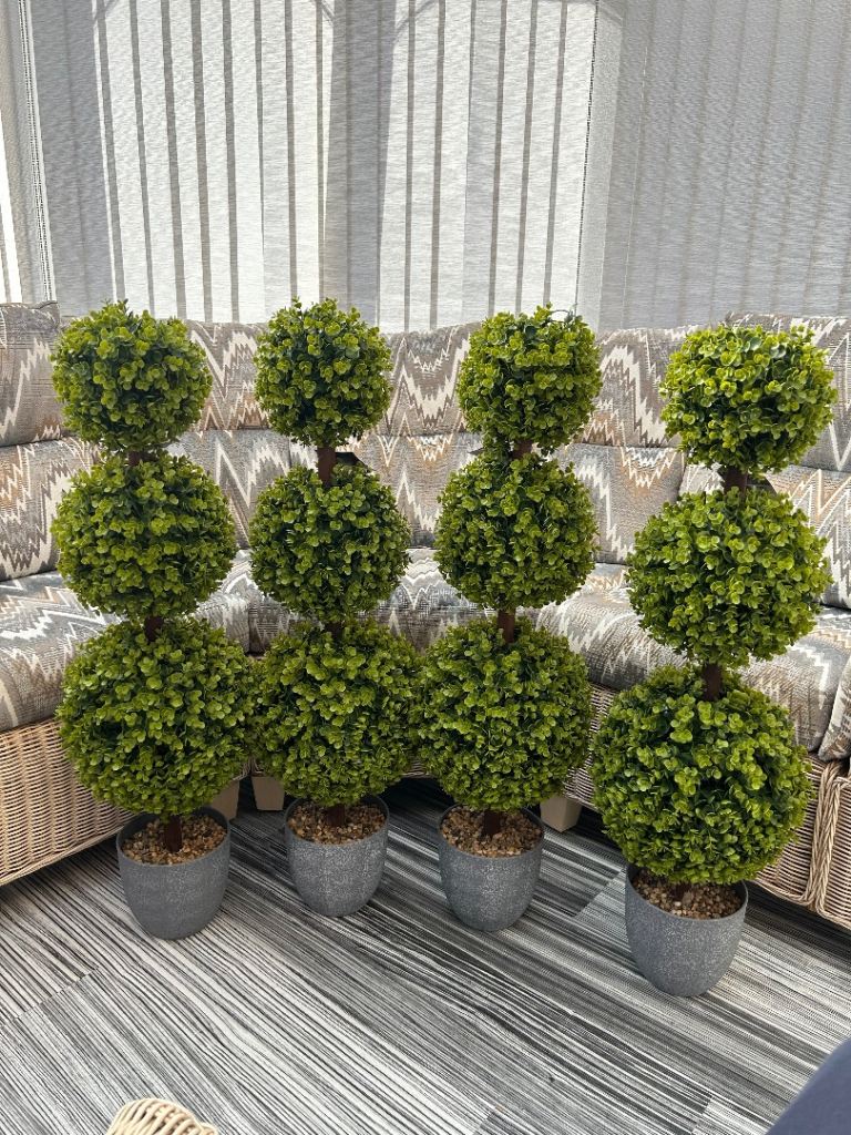 New 4 x Topiary Trees Indoor/Outdoor Artificial