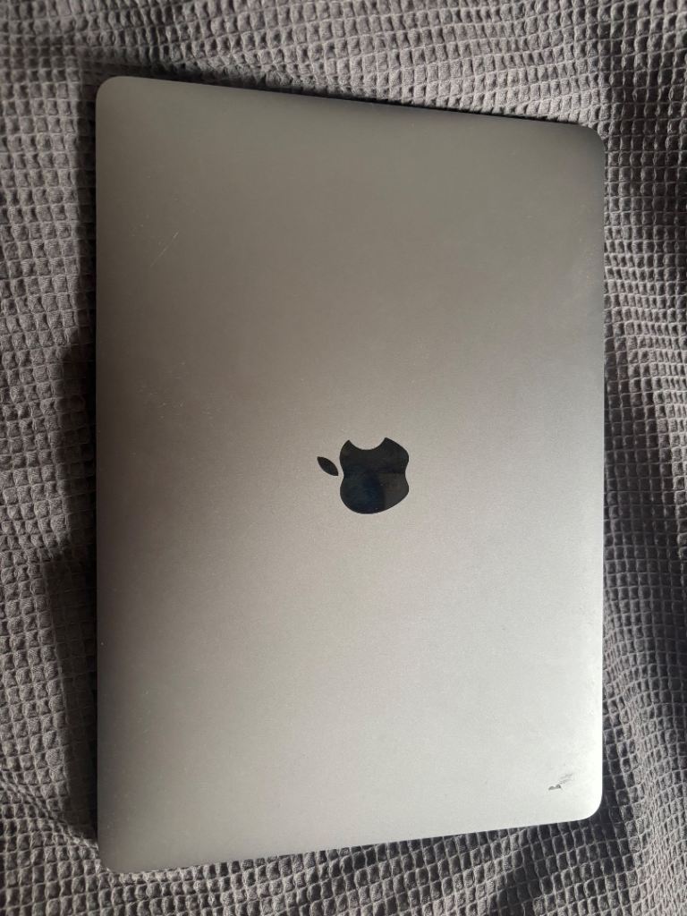 MACBOOK PRO FOR SALE 